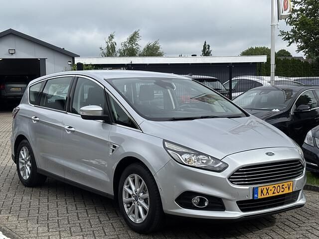 Occasion Ford S-MAX Titanium 161 PK (118 kW) 2017 Grijs MPV