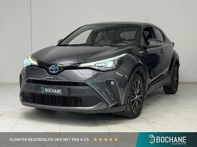 Grijs Gebruikt 2020 Toyota C-HR Executive SUV | € 20.250 (Goede deal) - Afbeelding 1/4