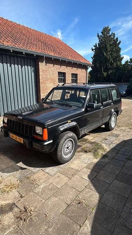 Gebruikt 1993 Jeep Cherokee Limited SUV | € 8.000 - Afbeelding 1/4
