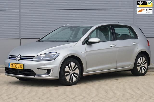 Grijs Gebruikt 2018 VW e-Golf Hatchback | € 10.950 (Eerlijke prijs) - Afbeelding 1/4