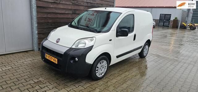 Wit Gebruikt 2009 Fiat Fiorino MPV | € 1.450 (Eerlijke prijs) - Afbeelding 1/4