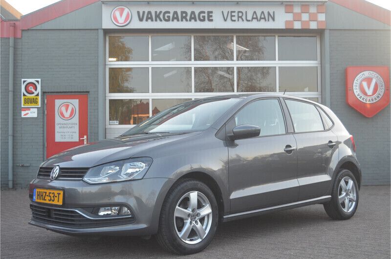 Grijs Gebruikt 2015 VW Polo Comfortline Hatchback | € 9.950 (Eerlijke prijs) - Afbeelding 1/4