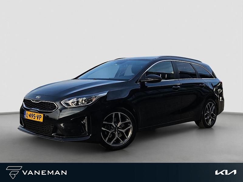 Zwart Occasion 2021 Kia Ceed GT-Line Hatchback | € 17.935 (Goede deal) - Afbeelding 1/4