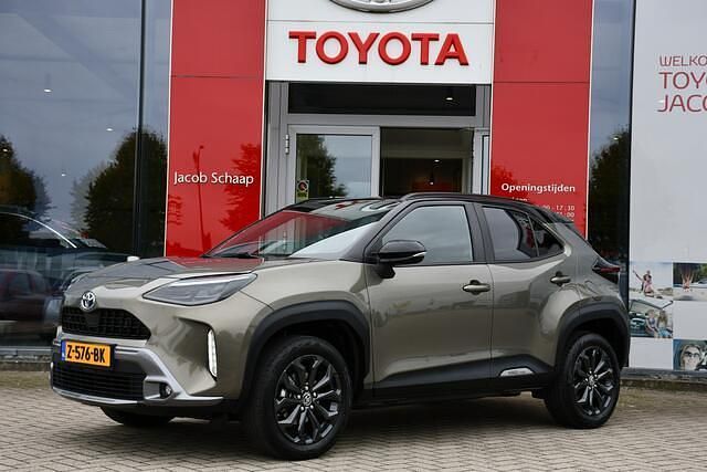 Groen Occasion 2024 Toyota Yaris Cross X-plore SUV | € 28.499 (Eerlijke prijs) - Afbeelding 1/4