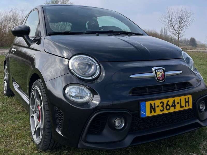 Zwart Gebruikt 2017 Fiat 500 Abarth Hatchback | € 11.000 (Super prijs) - Afbeelding 1/4