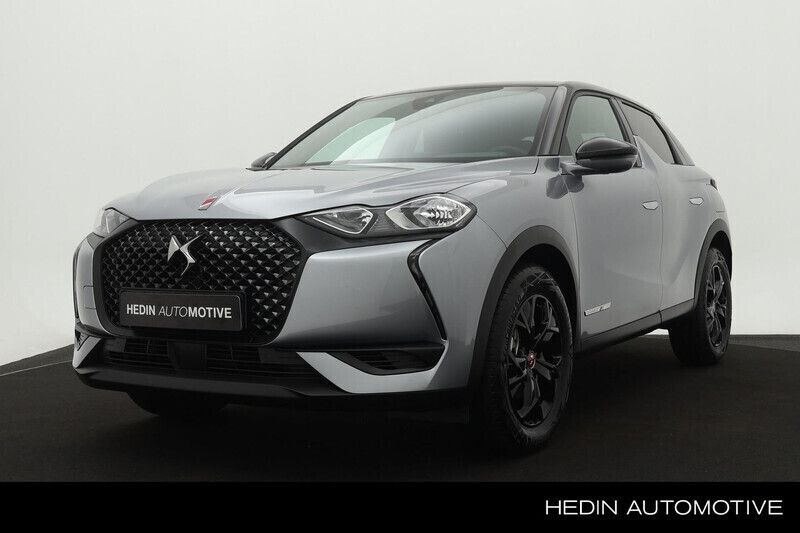 Grijs Gebruikt 2023 DS Automobiles DS3 Crossback Performance SUV | € 26.945 - Afbeelding 1/4