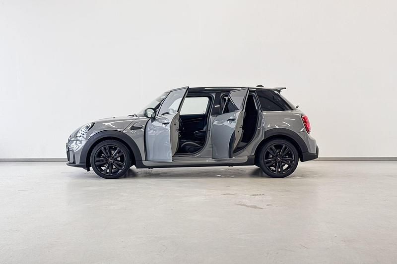 Occasion Mini John Cooper Works 136 PK (100 kW) 2022 Moonwalk grey Hatchback