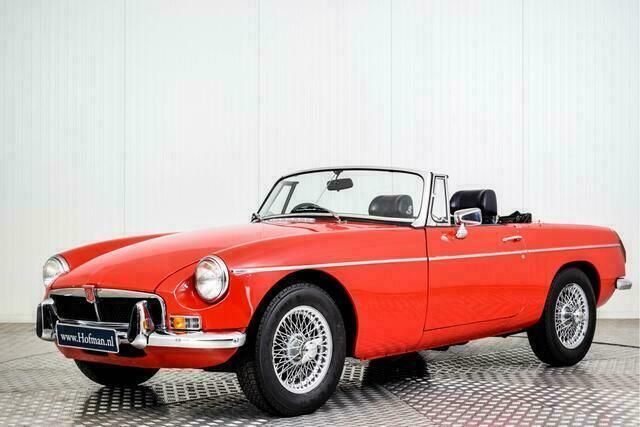 Rood Gebruikt 1973 MG B Cabriolet | € 19.900 - Afbeelding 1/4