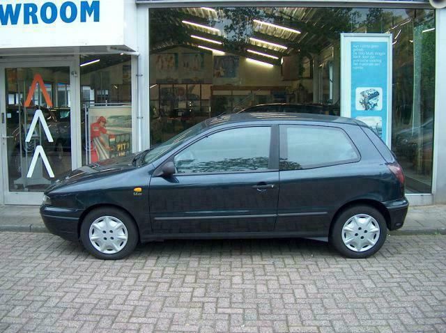 Occasion Fiat Bravo 1997 Zwart Hatchback