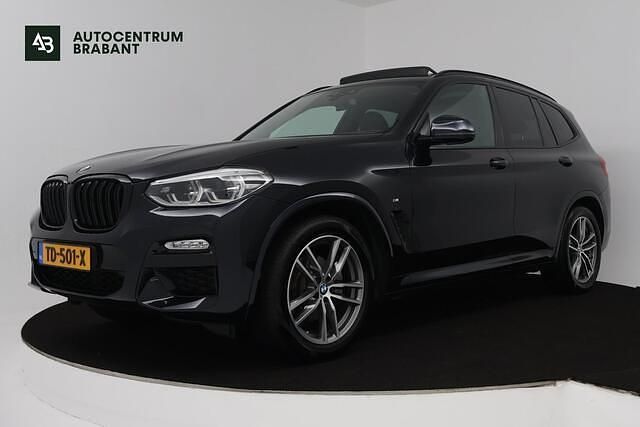 Zwart Gebruikt 2018 BMW X3 Executive SUV | € 29.945 (Iets duurder) - Afbeelding 1/4
