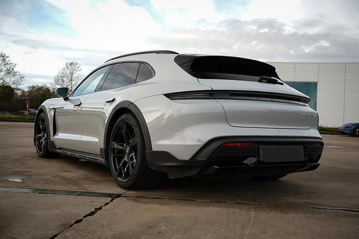 Occasion Porsche Taycan Cross Turismo 319 kW (435 PK) 2022