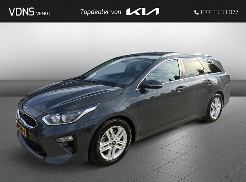 Grijs Gebruikt 2019 Kia Ceed Hatchback | € 13.545 (Goede deal) - Afbeelding 1/4