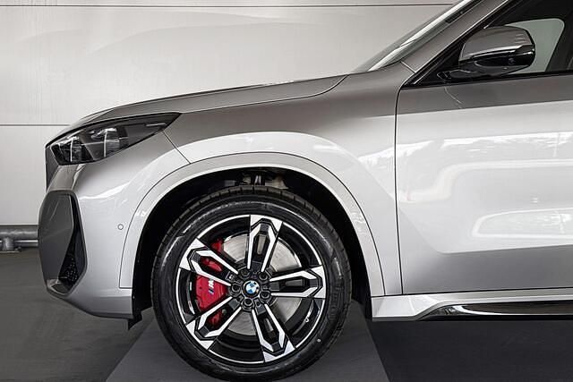 Occasion BMW iX1 M Sport 150 kW (204 PK) 2025 Spacesilber metallic (grijs metallic) SUV