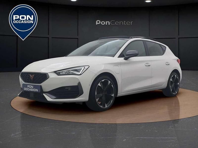 Wit Gebruikt 2022 Cupra Leon Hatchback | € 24.450 (Eerlijke prijs) - Afbeelding 1/3