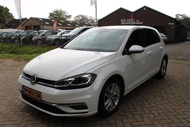 Occasion VW Golf VII Comfortline 131 PK (96 kW) 2019 Wit Hatchback