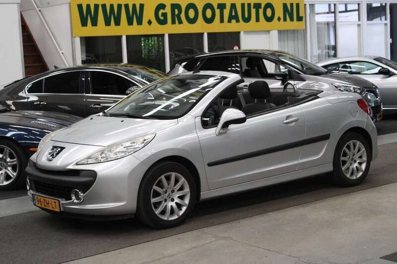 Grijs Gebruikt 2008 Peugeot 207 CC Cabriolet | € 2.444 (Goede deal) - Afbeelding 1/4