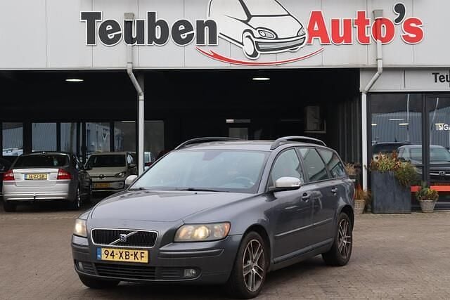Grijs Gebruikt 2007 Volvo V50 Stationwagen | € 1.495 (Super prijs) - Afbeelding 1/4