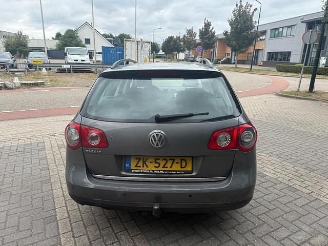 Occasion VW Passat Trendline 105 PK (77 kW) 2007 Grijs Stationwagen