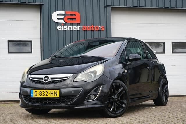 Zwart Gebruikt 2011 Opel Corsa Color Edition Hatchback | € 3.949 (Super prijs) - Afbeelding 1/4