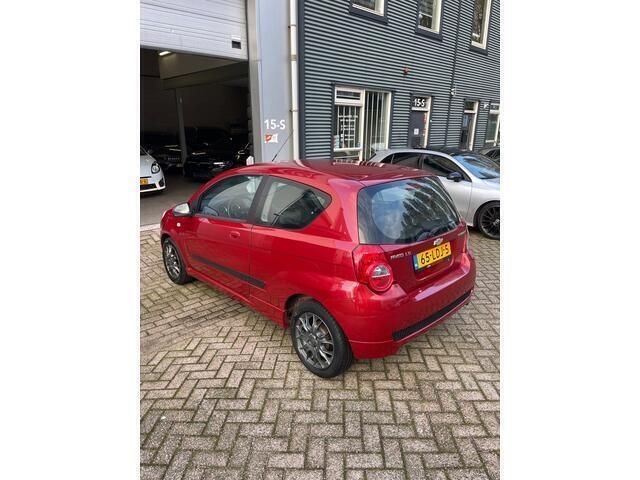 Occasion Chevrolet Aveo LS 84 PK (61 kW) 2010 Rood Hatchback