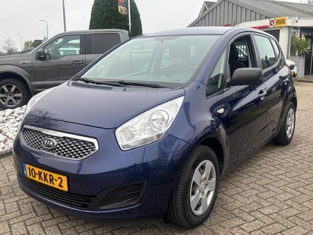 Blauw Gebruikt 2010 Kia Venga 2 Hatchback | € 3.950 (Eerlijke prijs) - Afbeelding 1/4