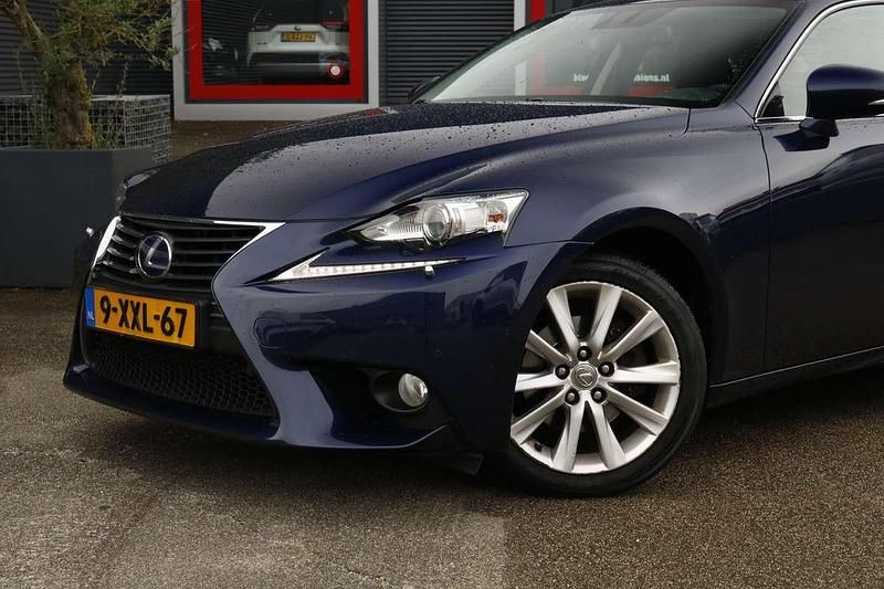 Occasion Lexus IS300h 223 PK (164 kW) 2014 Blauw Sedan