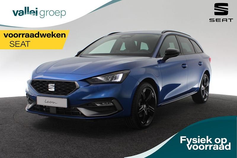 Nieuw Seat Leon Business 204 PK (150 kW) 2025 Blauw Stationwagen