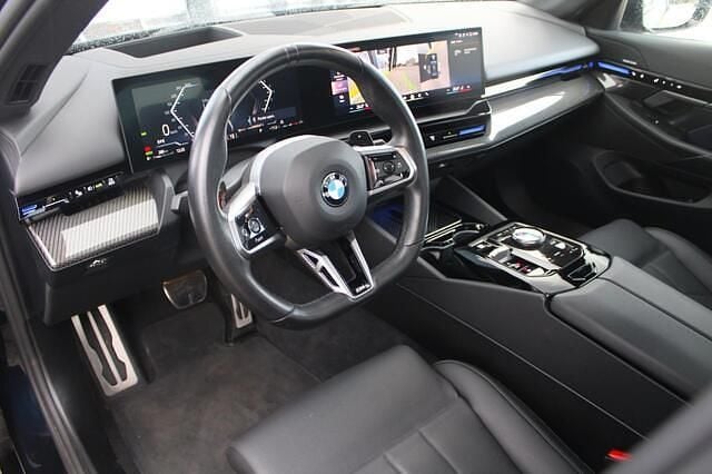 Occasion BMW 520 M Sport 191 PK (140 kW) 2024 Zwart Sedan