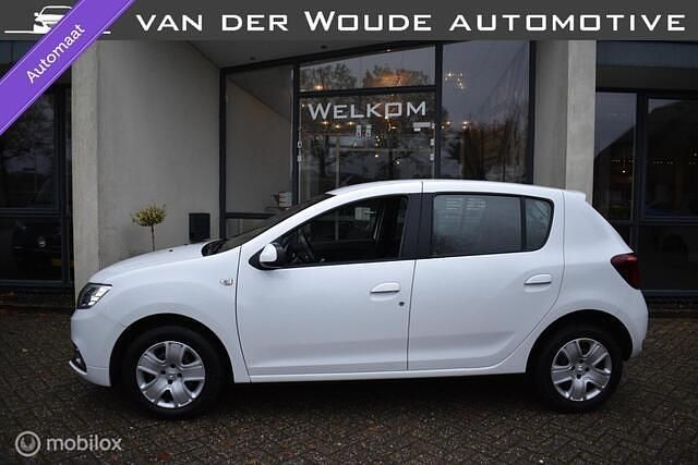 Wit Occasion 2020 Dacia Sandero Hatchback | € 9.999 (Goede deal) - Afbeelding 1/4