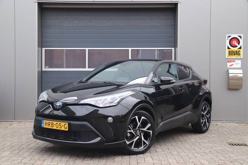 Zwart Gebruikt 2021 Toyota C-HR SUV | € 24.495 (Eerlijke prijs) - Afbeelding 1/4