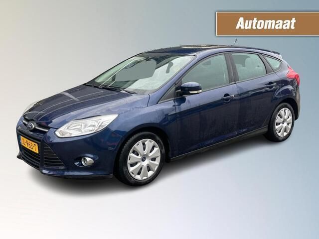 Blauw Gebruikt 2013 Ford Focus Trend Hatchback | € 8.450 (Eerlijke prijs) - Afbeelding 1/4