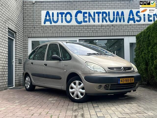 Beige Gebruikt 2004 Citroën Xsara Picasso MPV | € 1.999 (Duur) - Afbeelding 1/4