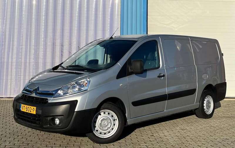 Zilver Gebruikt 2016 Citroën Jumpy MPV | € 10.750 (Eerlijke prijs) - Afbeelding 1/4