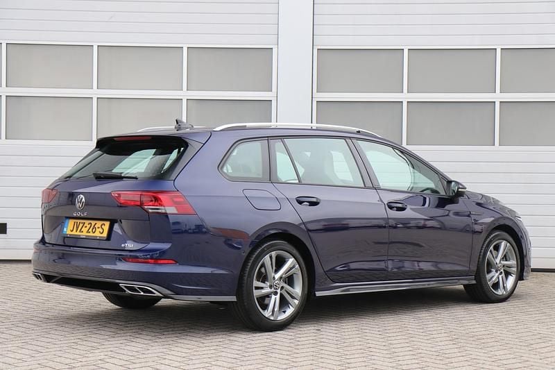 Occasion VW Golf VIII R-line 2026 Blauw Stationwagen