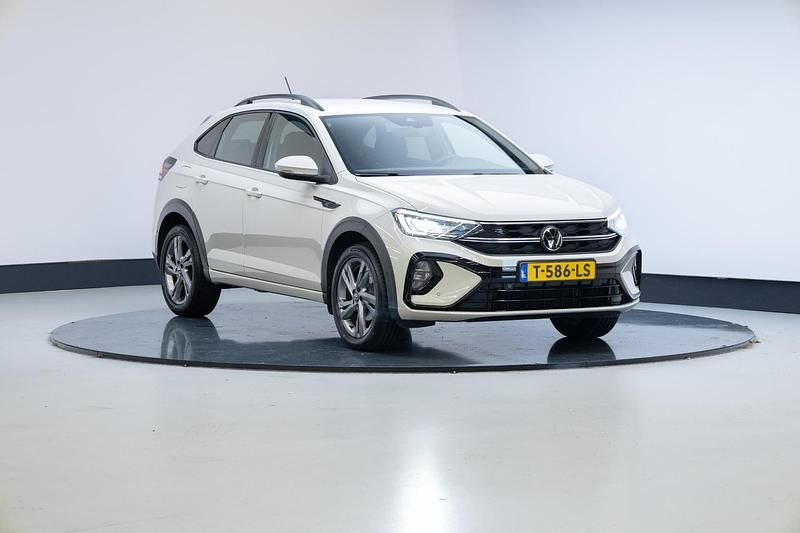 Grijs Gebruikt 2022 VW Taigo R-line SUV | € 21.445 (Eerlijke prijs) - Afbeelding 1/4