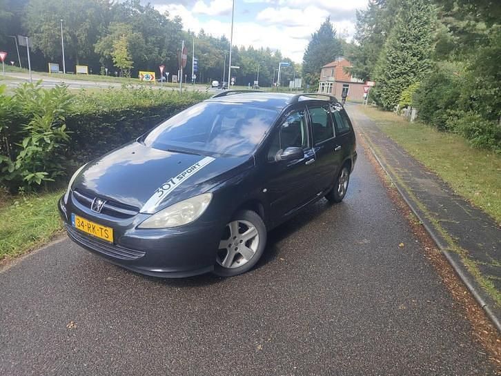 Gebruikt 2005 Peugeot 307 Stationwagen | € 1.399 (Eerlijke prijs) - Afbeelding 1/4