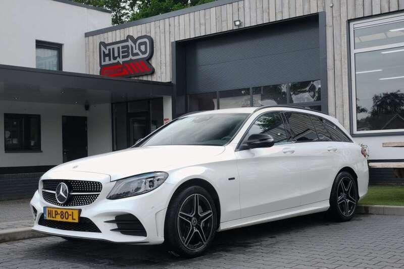 Wit Gebruikt 2021 Mercedes C300e AMG line Stationwagen | € 26.250 (Super prijs) - Afbeelding 1/4