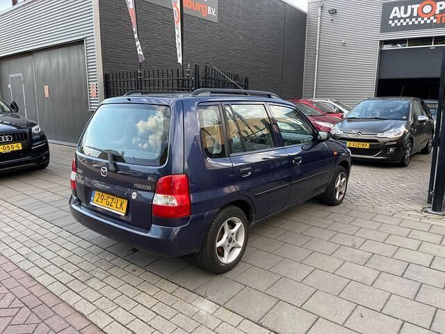 Occasion Mazda Demio Comfort 63 PK (46 kW) 2001 Blauw Hatchback