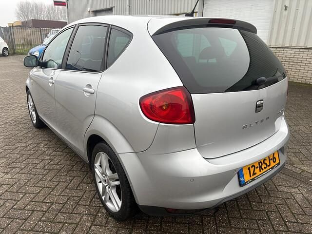 Occasion Seat Altea Ecomotive 105 PK (77 kW) 2011 Grijs (metallic) MPV