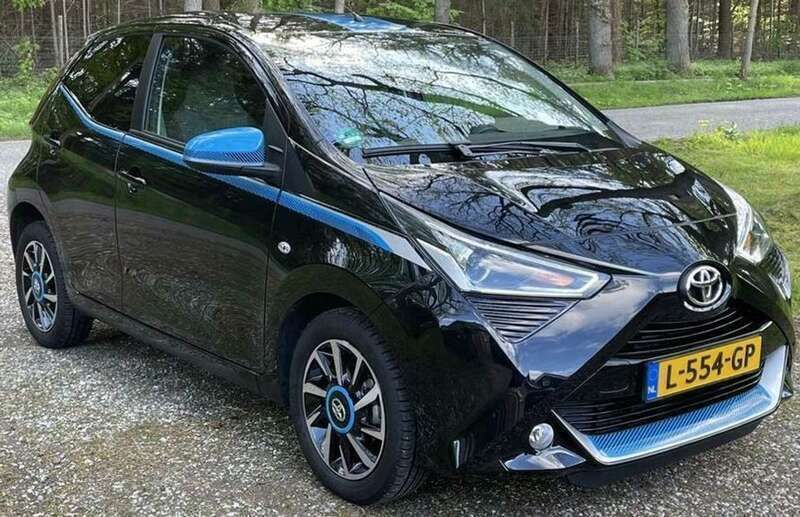 Zwart Gebruikt 2019 Toyota Aygo X-cite Hatchback | € 8.650 (Goede deal) - Afbeelding 1/4