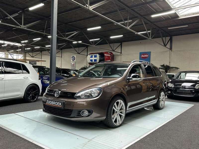 Bruin Gebruikt 2012 VW Golf VII Match Stationwagen | € 9.999 - Afbeelding 1/4