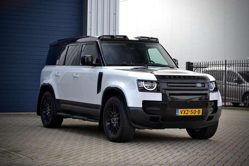 Occasion Land Rover Defender 249 PK (183 kW) 2023 Wit Van