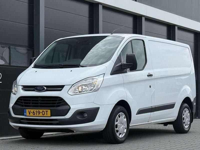 Wit Gebruikt 2017 Ford Transit Custom Trend Van | € 6.950 (Super prijs) - Afbeelding 1/4