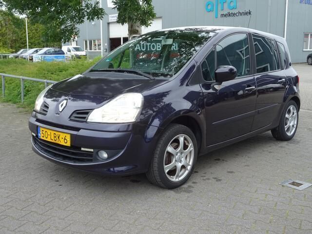 Occasion Renault Grand Modus Exception 101 PK (74 kW) 2010 Paars MPV