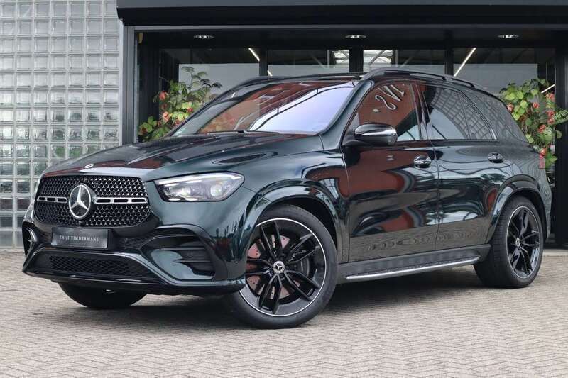Groen Gebruikt 2024 Mercedes GLE450 AMG AMG line SUV | € 159.950 - Afbeelding 1/4