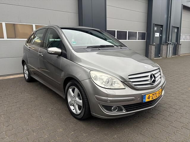 Occasion Mercedes B200 136 PK (100 kW) 2005 Grijs (metallic) MPV