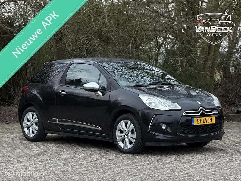 Zwart Occasion 2010 Citroën DS3 So Chic Hatchback | € 3.500 (Eerlijke prijs) - Afbeelding 1/4