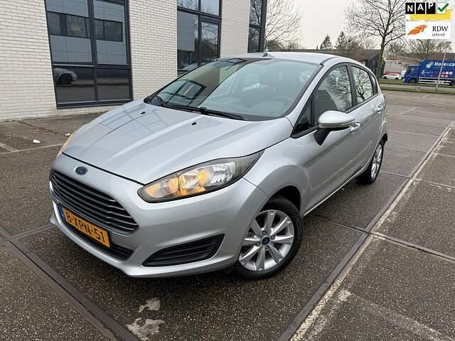 Occasion Ford Fiesta Style 65 PK (47 kW) 2014 Grijs Hatchback