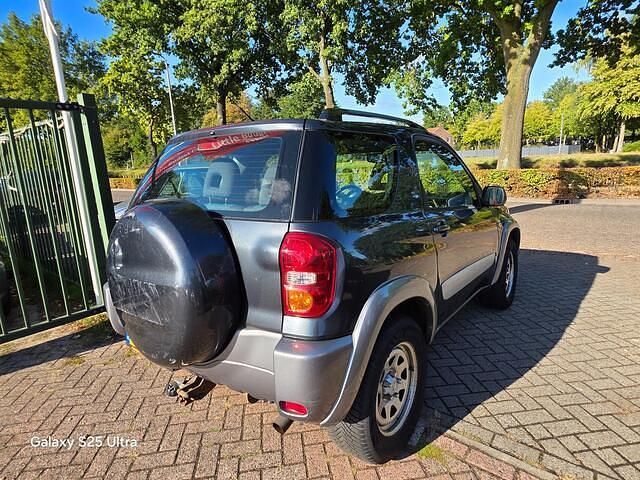Occasion Toyota RAV4 Sol 150 PK (110 kW) 2005 Grijs SUV