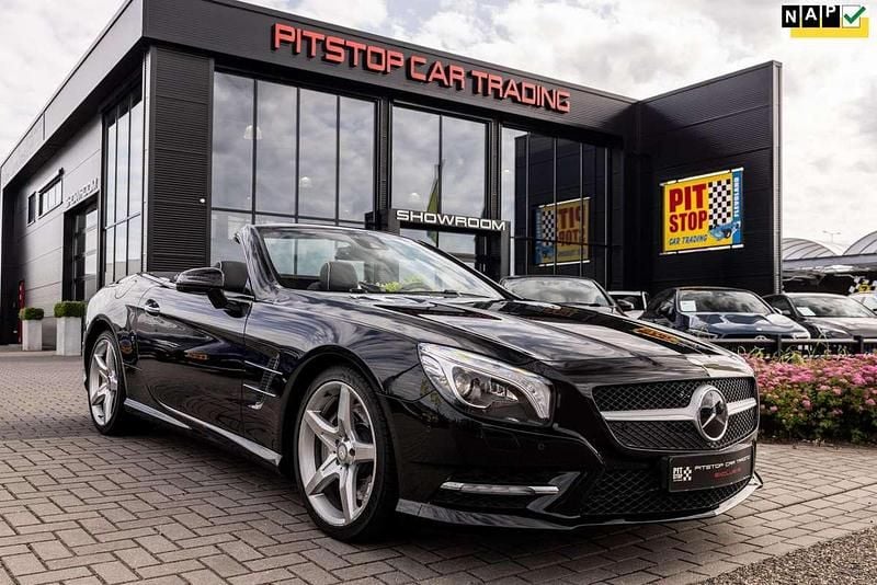 Zwart Gebruikt 2012 Mercedes SL350 AMG Cabriolet | € 47.950 (Eerlijke prijs) - Afbeelding 1/3